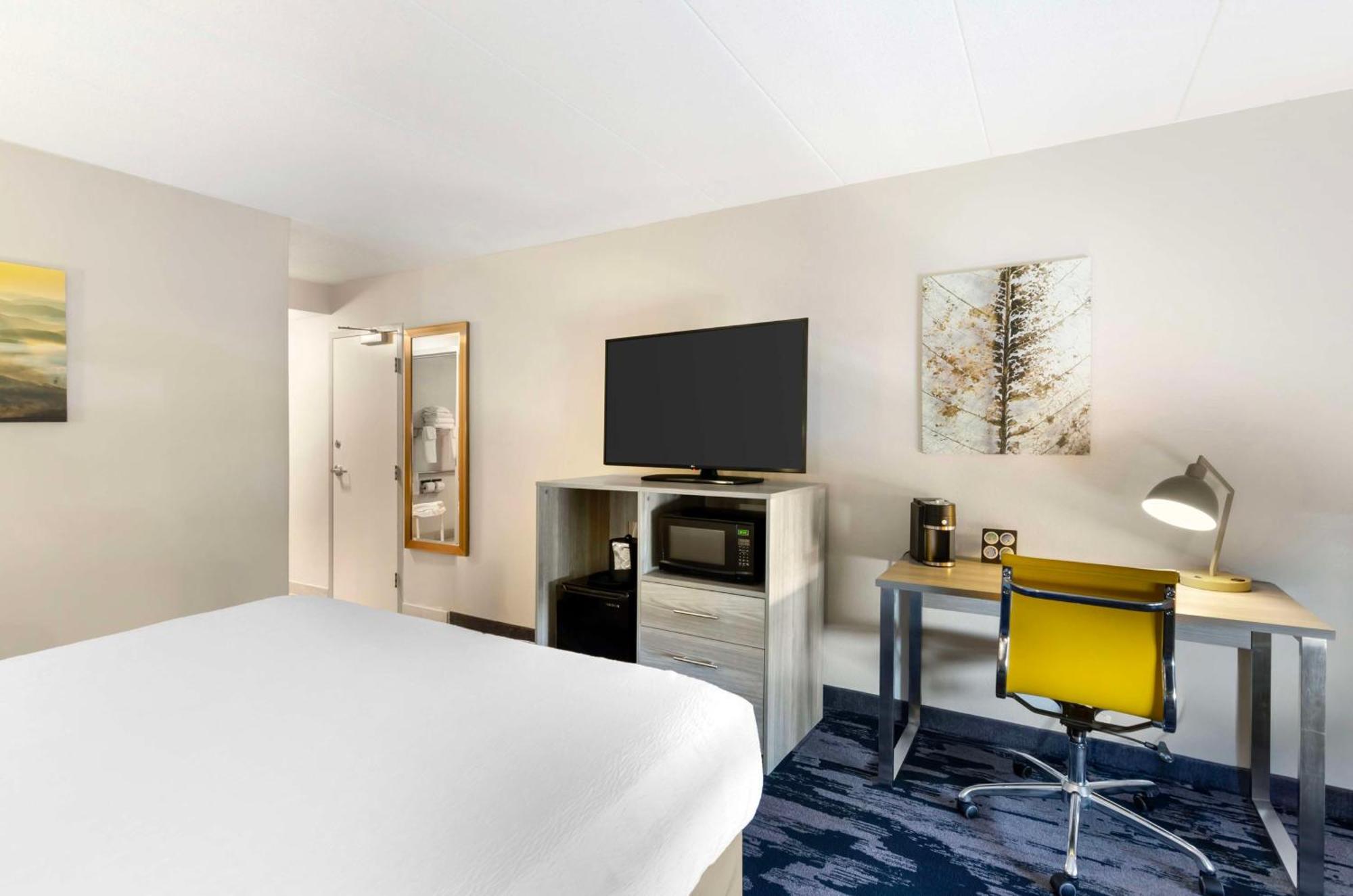 Best Western Plus Beckley Inn Экстерьер фото